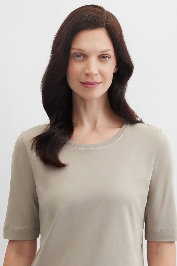 Футболка прямого кроя