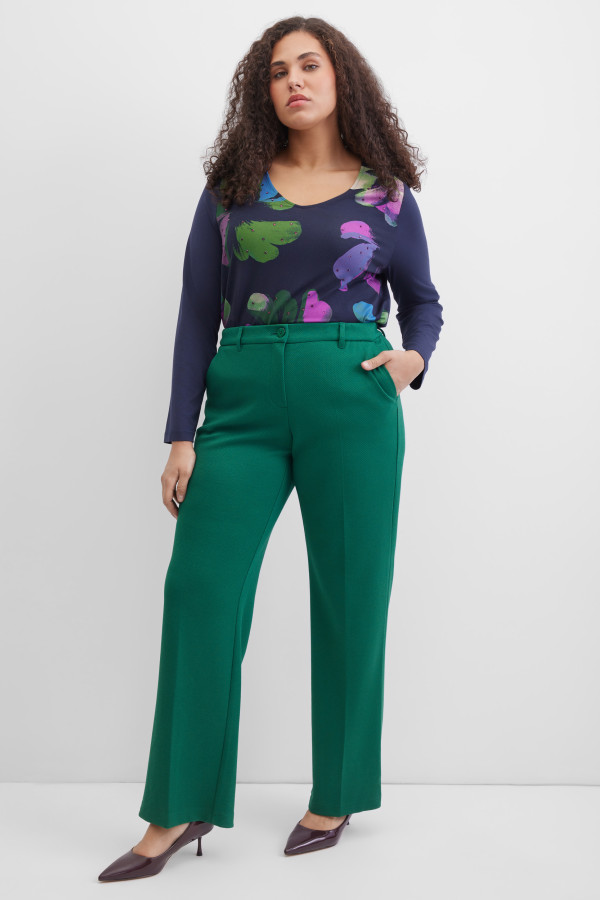 Брюки прямого кроя широкие