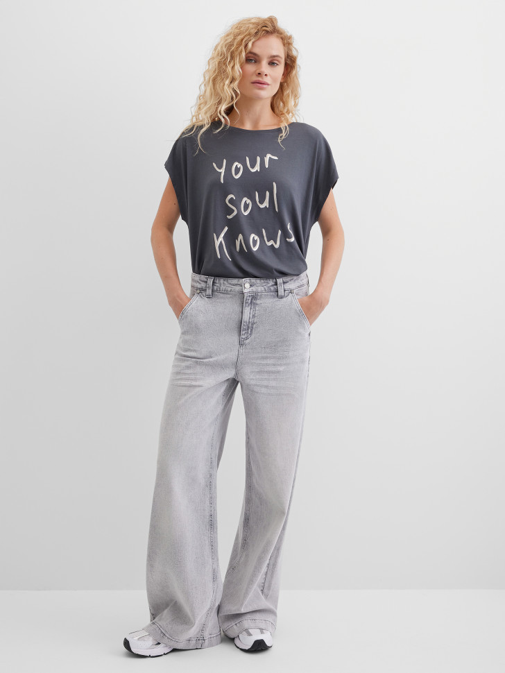 Джинсы широкие