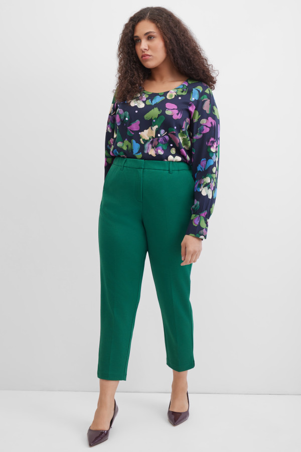 Брюки классические зауженные