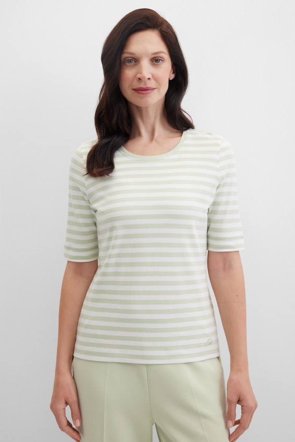 Футболка в полоску