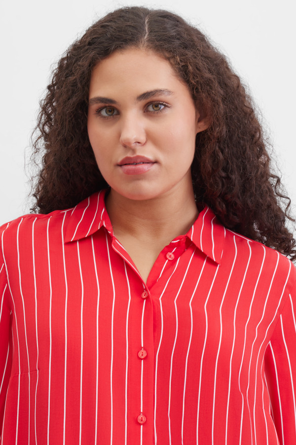 Рубашка из вискозы