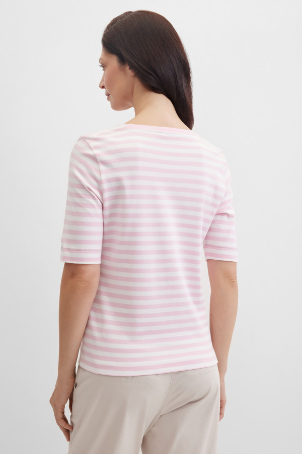 Футболка в полоску