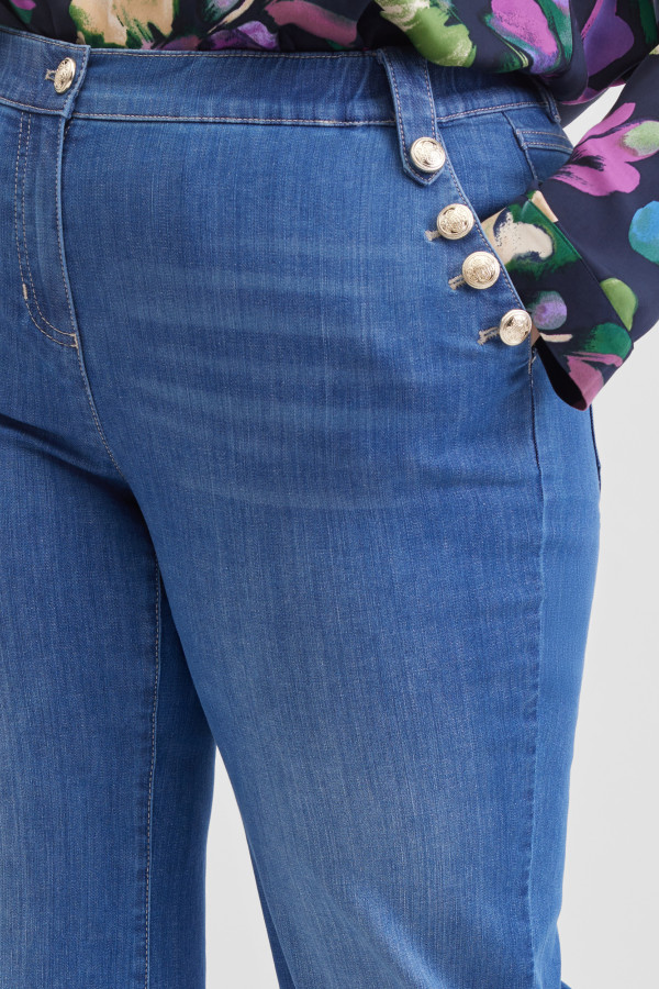 Джинсы клеш