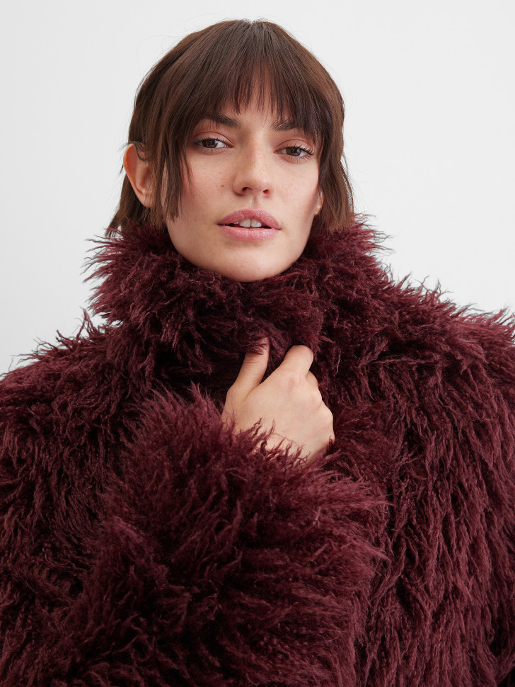 Шуба из искусственного меха