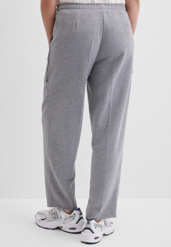 Брюки зауженные