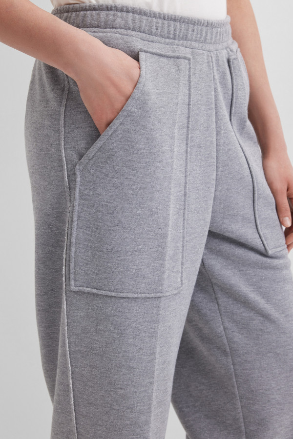 Брюки зауженные