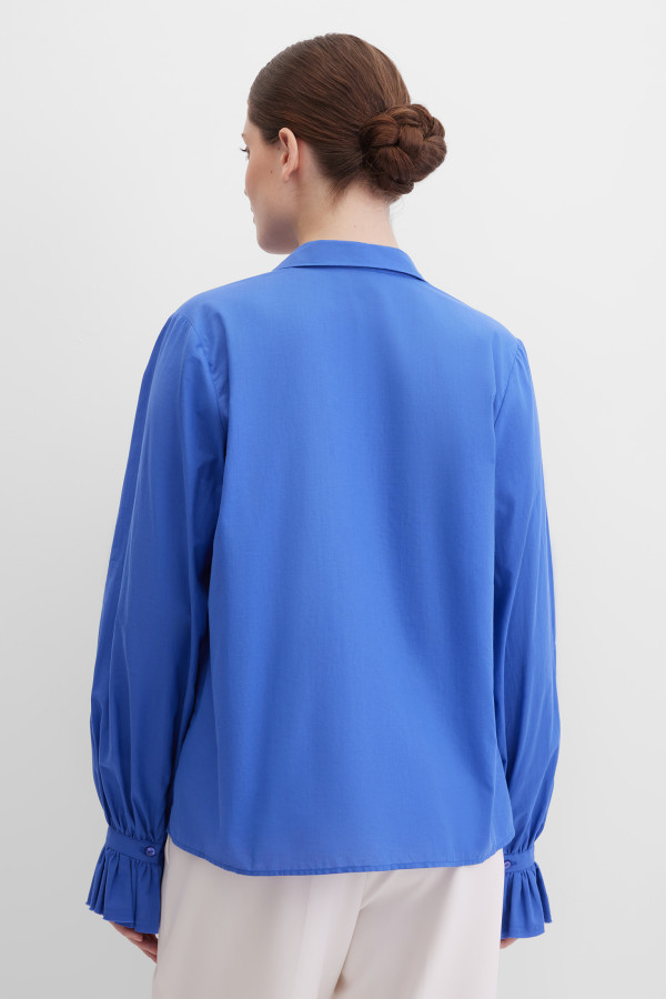 Блузка с длинным рукавом