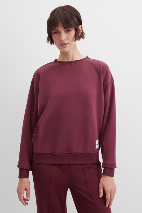 Свитшот прямого кроя