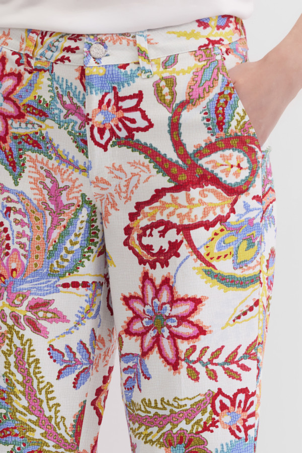 Джинсы укороченные