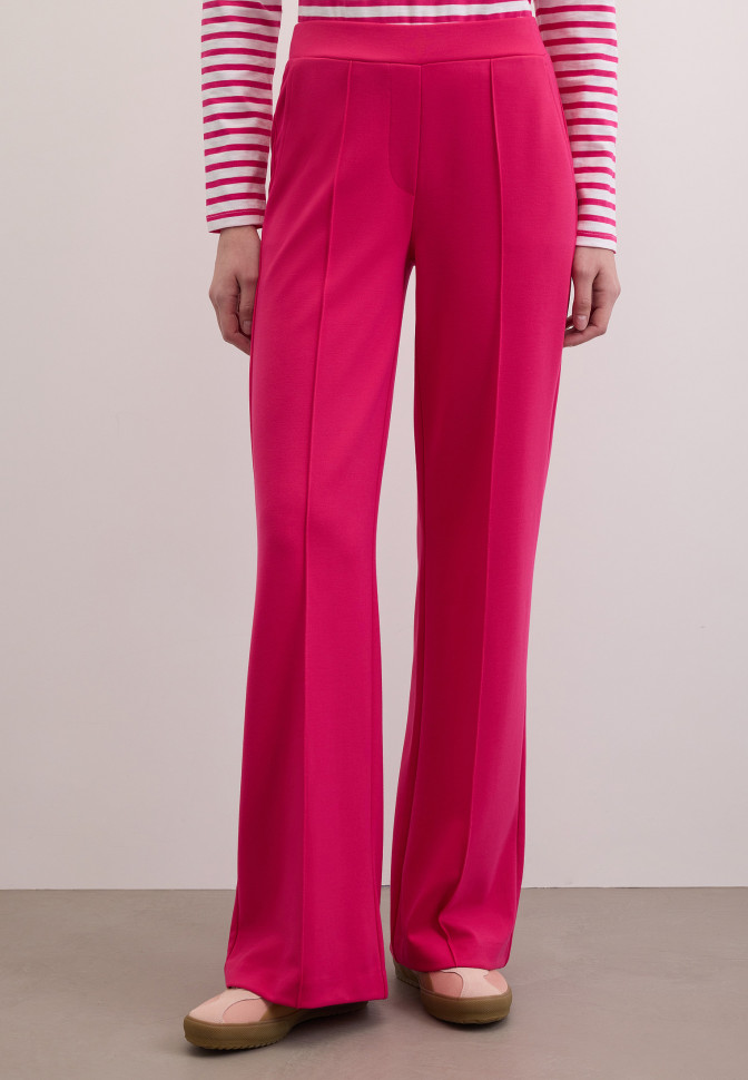 Брюки прямые спорт-шик на эластичном поясе