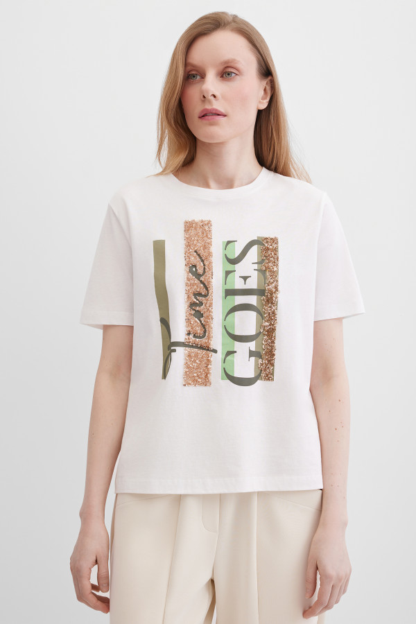 Футболка с принтом и пайетками