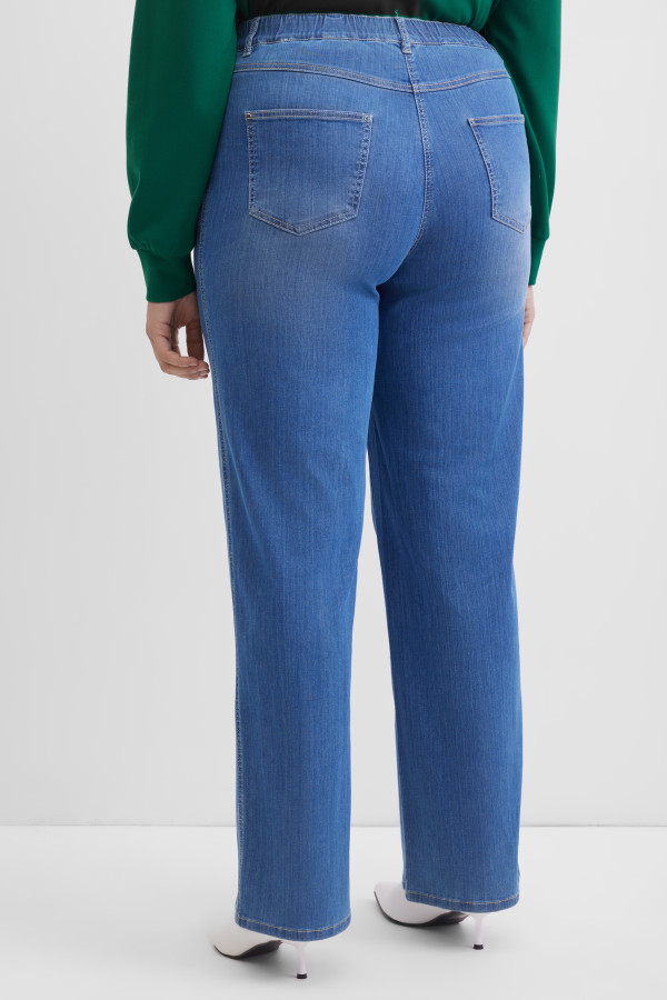 Джинсы широкие с эластичным поясом