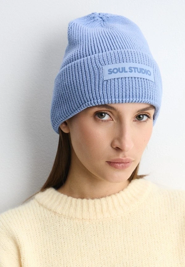 Шапка вязаная