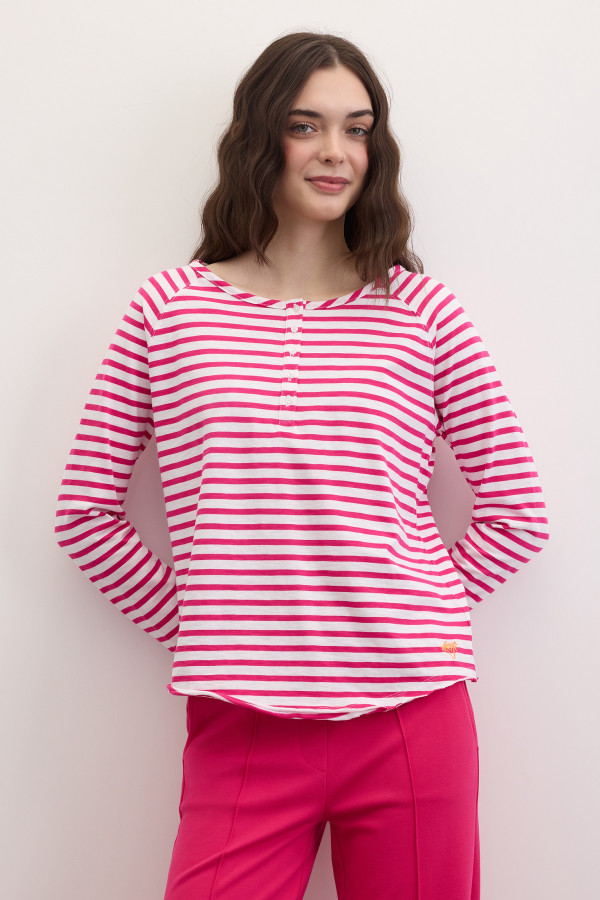 Лонгслив в полоску