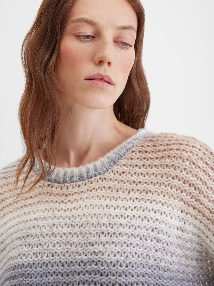 Джемпер фактурной вязки