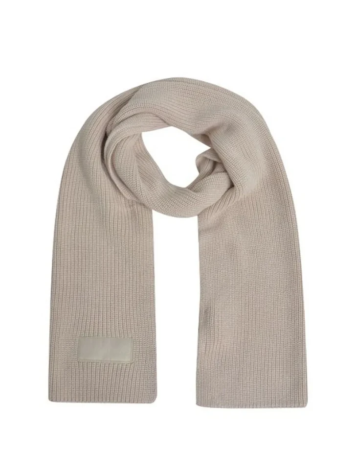 Шарф вязаный