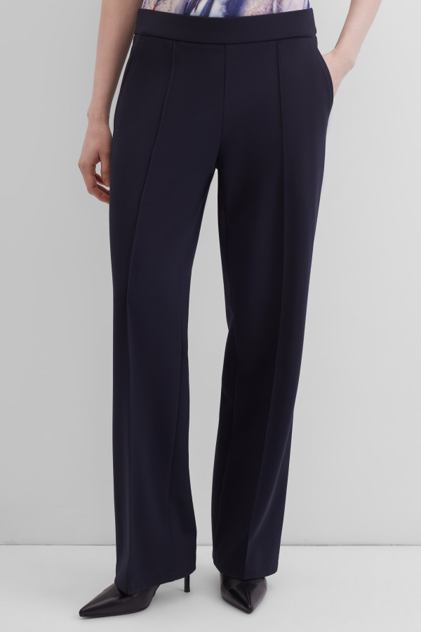 Брюки свободного кроя из трикотажа