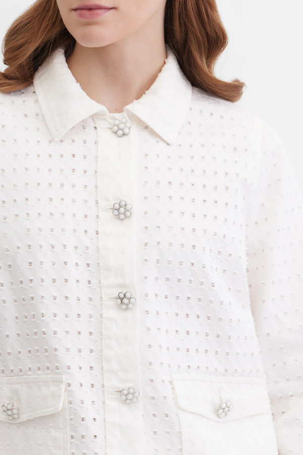 Куртка из денима с перфорацией