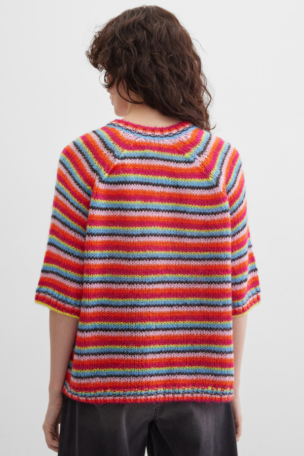 Джемпер вязаный