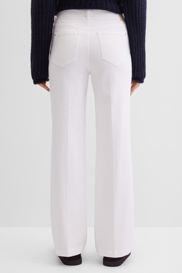 Джинсы прямые