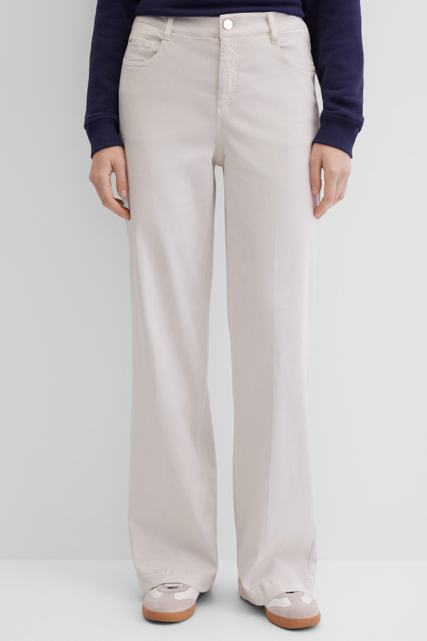 Джинсы с кокеткой