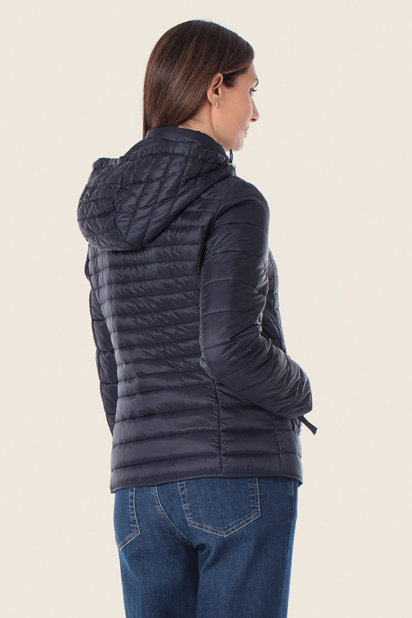 Куртка стеганая утепленная