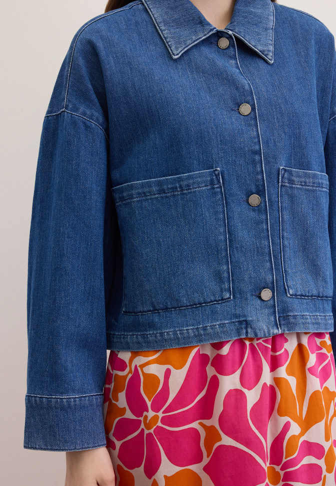 Куртка джинсовая