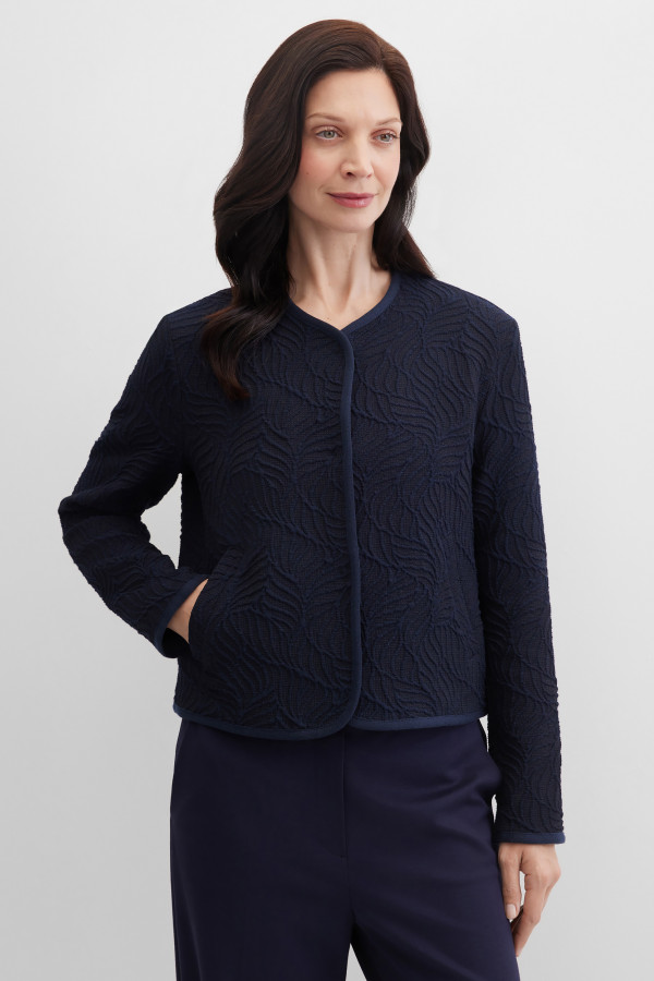 Жакет трикотажный