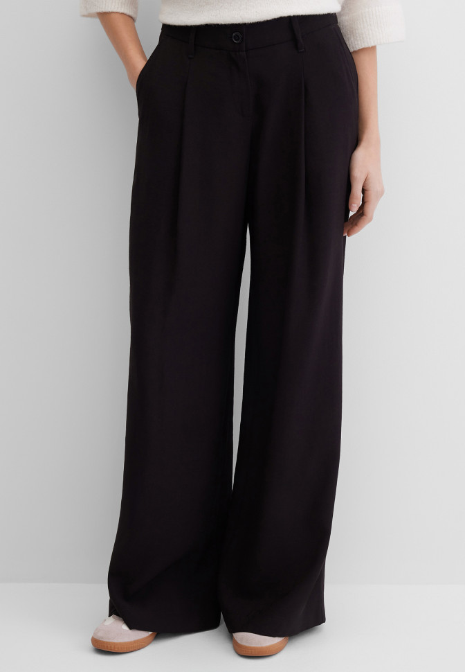 Брюки широкие