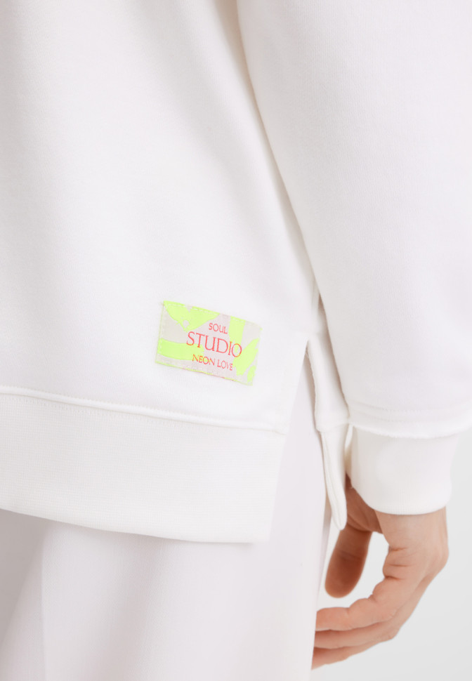 Свитшот оверсайз