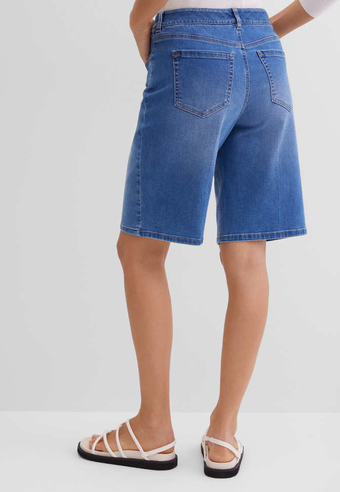 Шорты бермуды