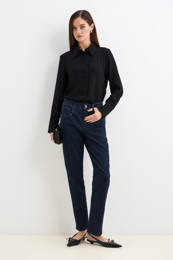 Джинсы зауженные