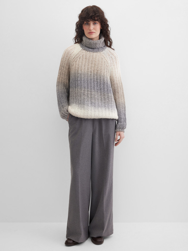 Свитер крупной вязки