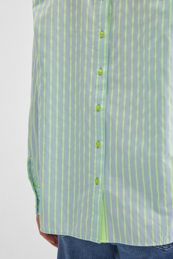 Рубашка в полоску