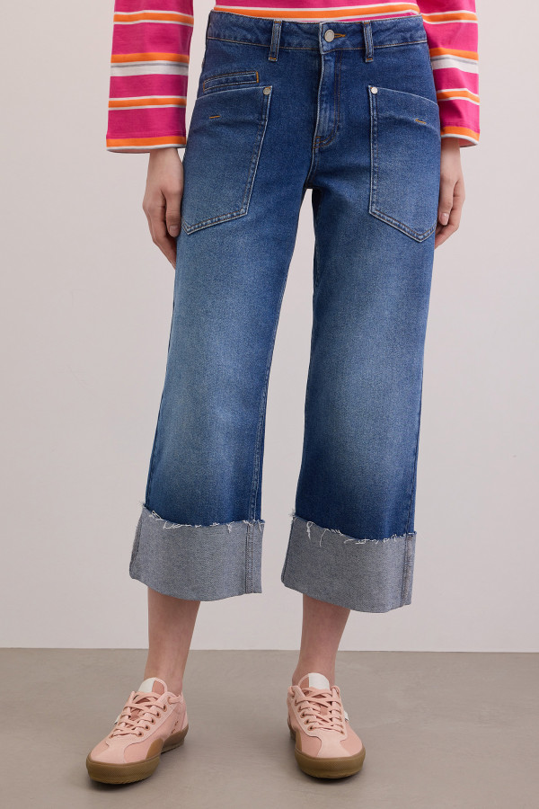 Джинсы прямые с подворотами