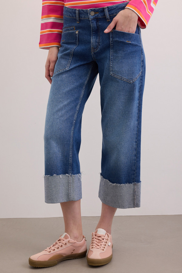 Джинсы прямые с подворотами