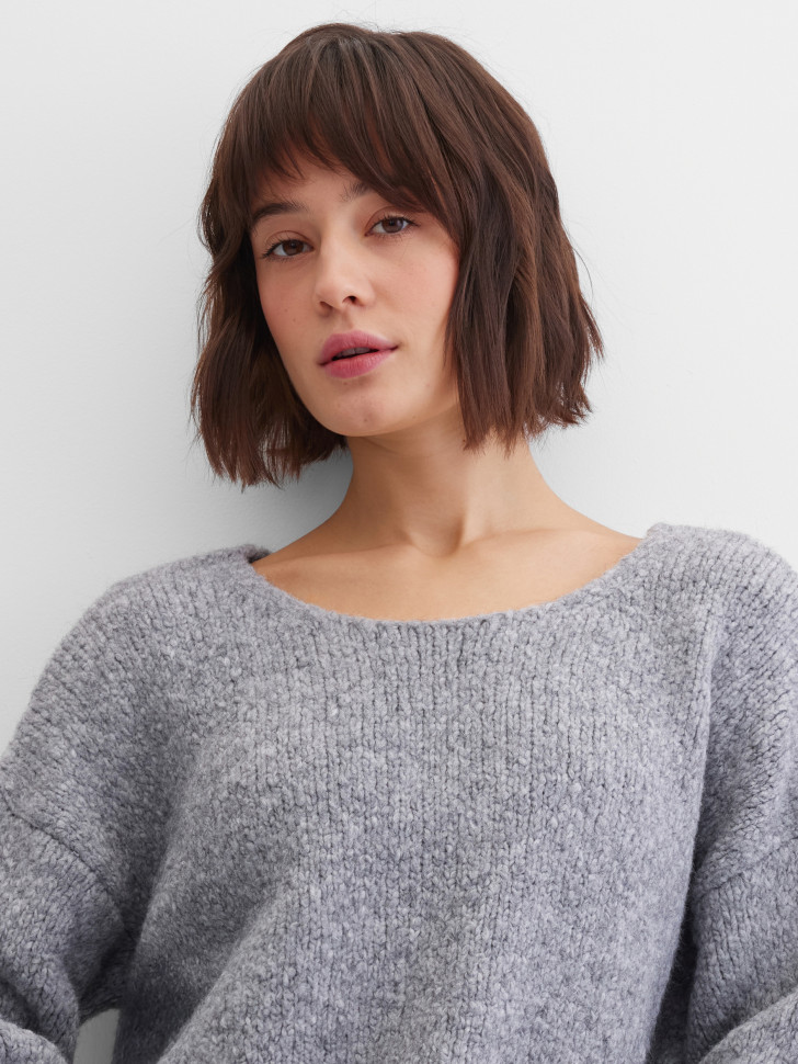 Джемпер вязаный