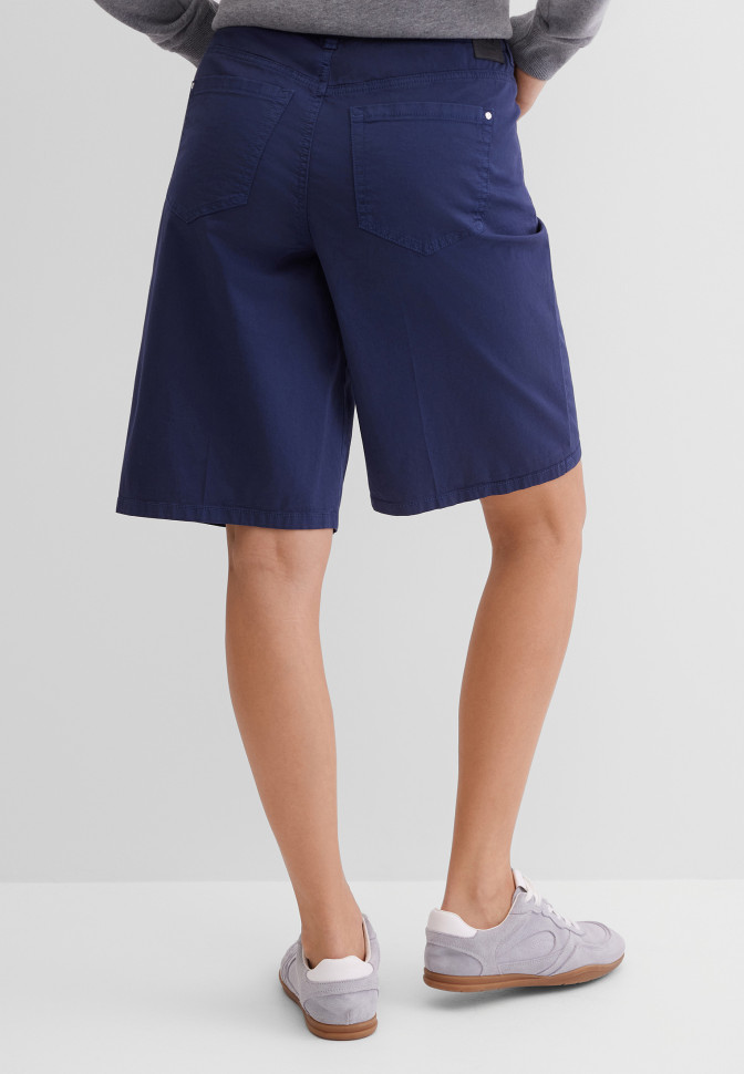 Шорты бермуды