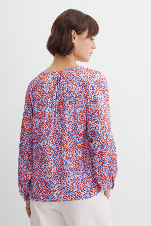 Блузка свободная