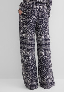 Брюки широкие