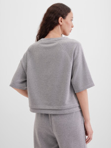 Футболка укороченная