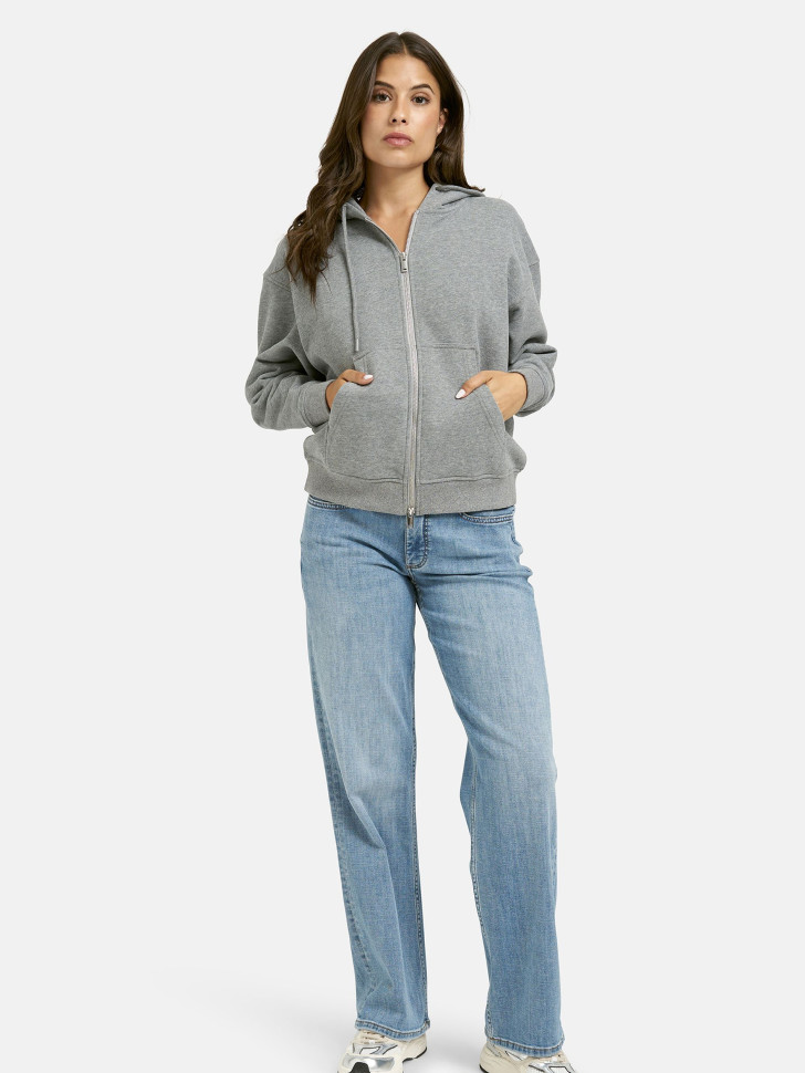 Толстовка с капюшоном