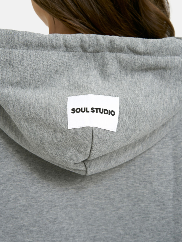 Толстовка с капюшоном