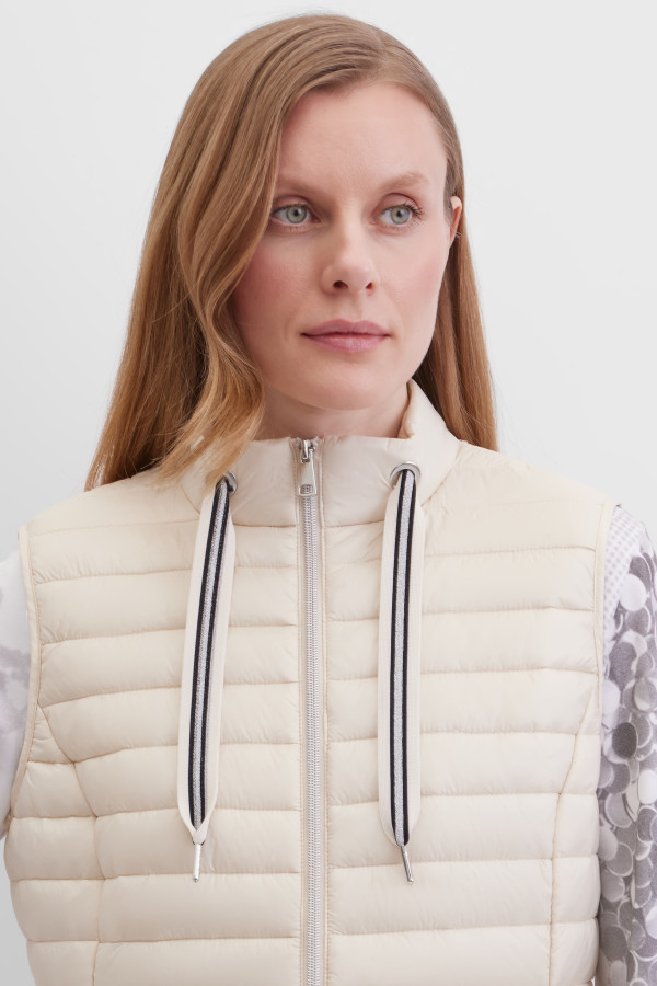 Жилет утепленный