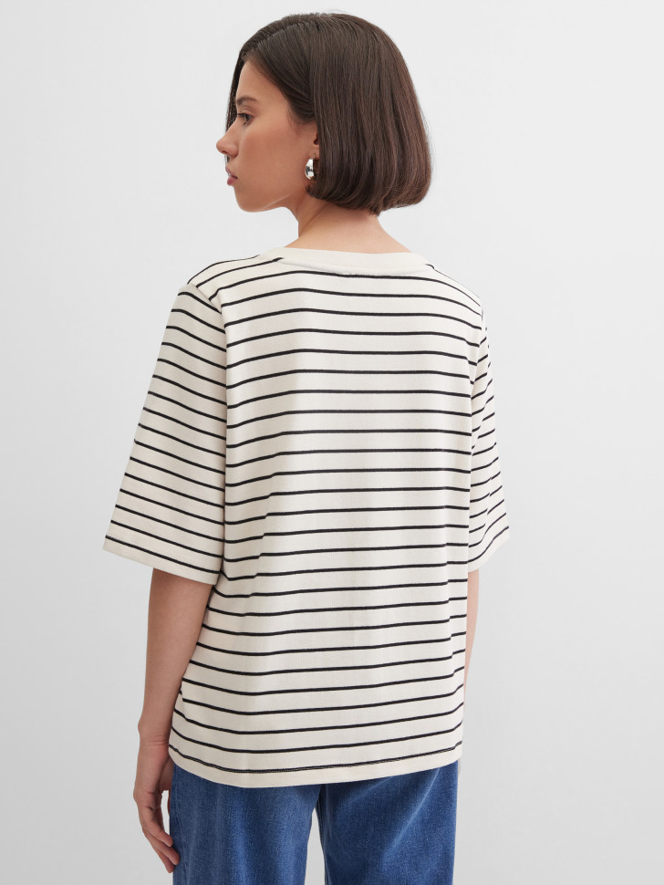 Футболка в полоску