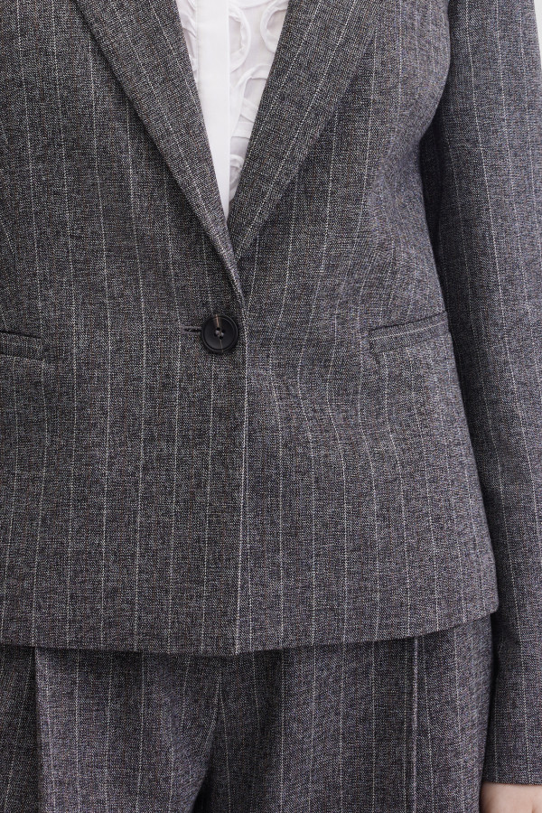 Жакет в полоску