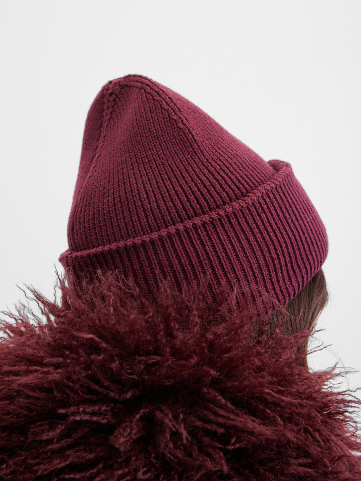 Шапка вязаная