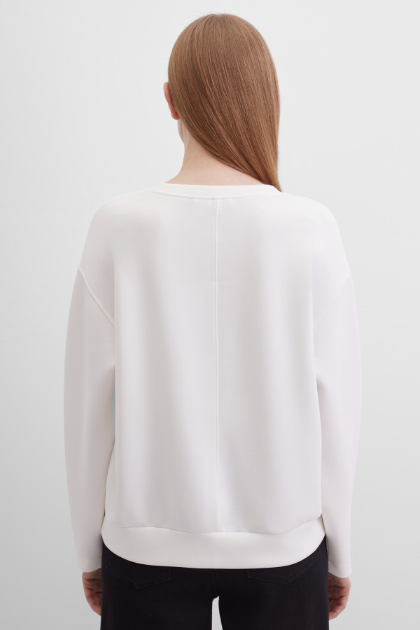 Свитшот с абстрактным принтом