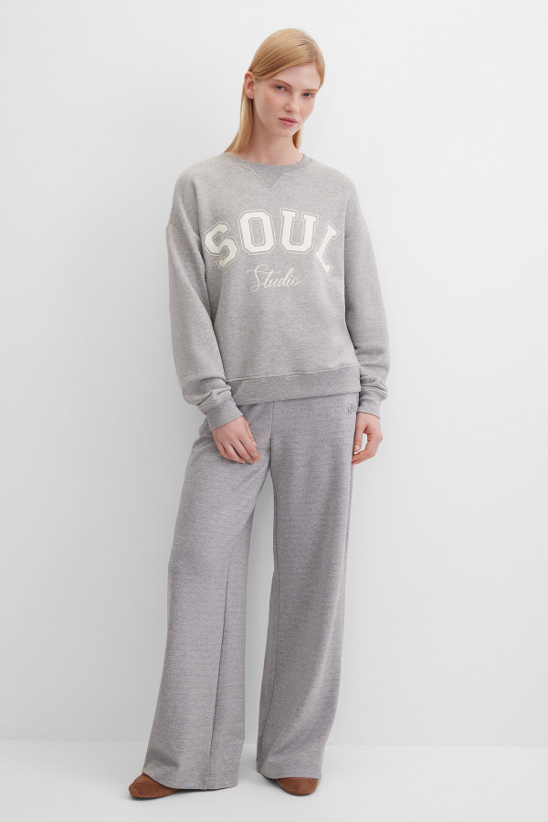 Свитшот укороченный